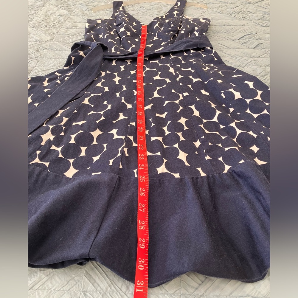 Navy polka dotted belted dress, Nine West size 10 - Picture 11 of 12